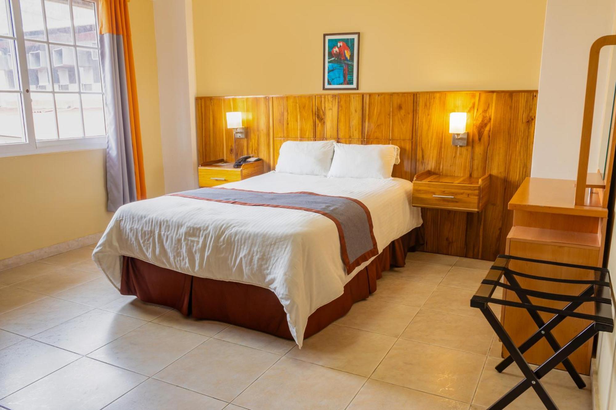 Hotel Guacamaya Penonome Exterior photo